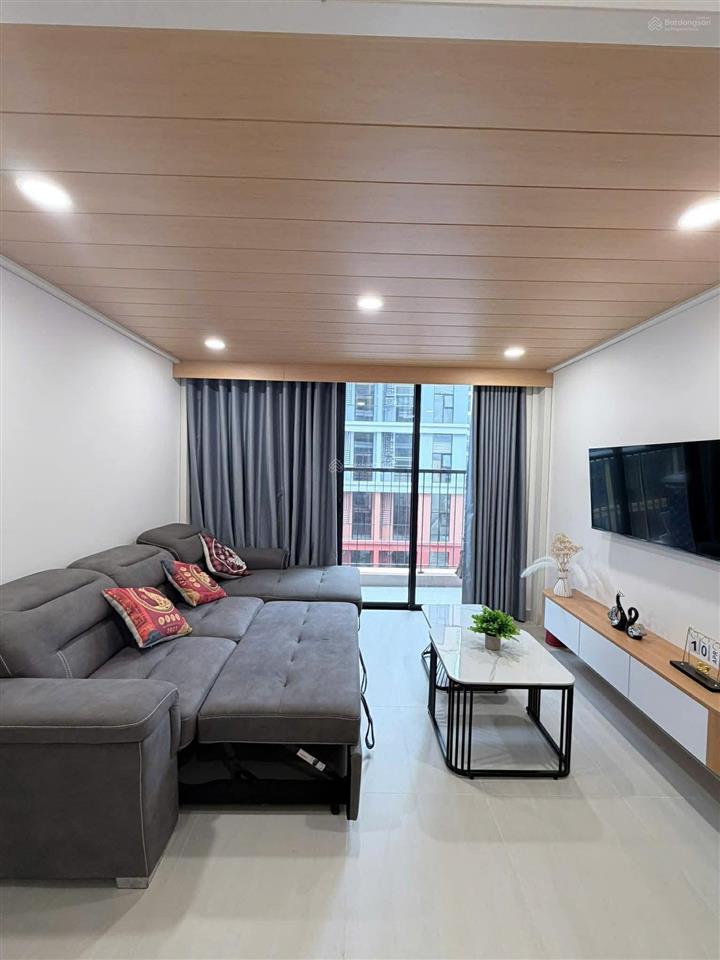 Cần cho thuê căn hộ studio giá 4.5tr/tháng đủ đồ, có thể vào ở ngay