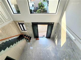 Nhà đẹp xách vali vào ở ngay bình tân
vị trí cực đẹp khu đường chiến lược thông tỉnh lộ 10