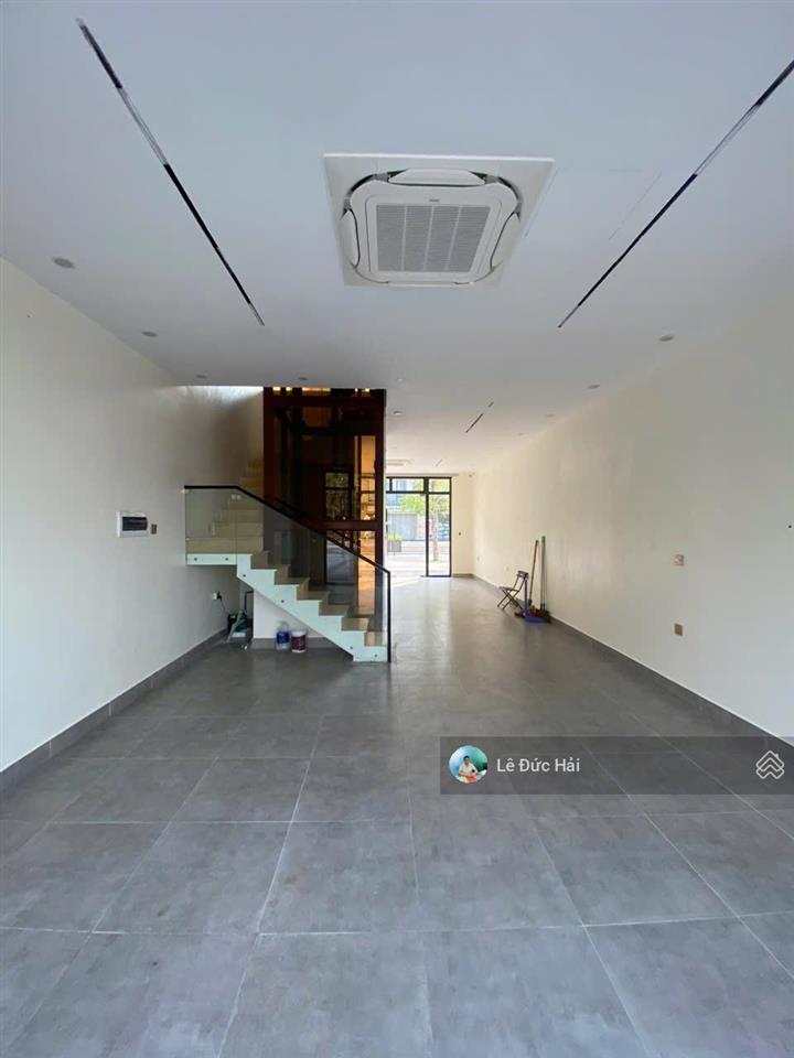 Cho thuê liền kề hải âu 2 tầng, 2pn có bếp + đh, hai mặt đường làm văn phòng + ở, chỉ 12tr/tháng