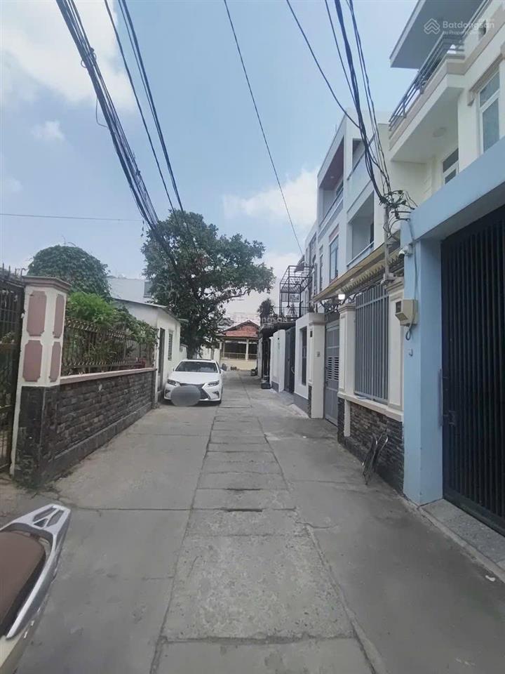 Thuận tiện đi ra ga metro, các trường học, khu dân cư đồng bộ, an ninh,