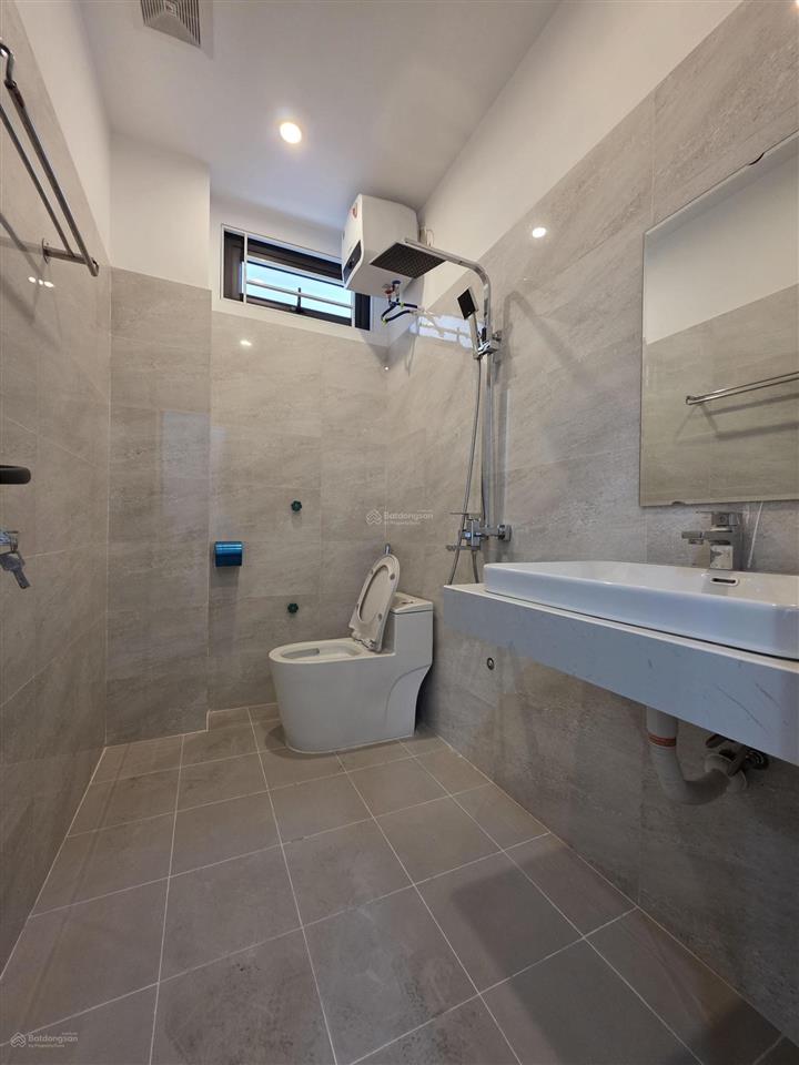 Bán nr đẹp an dương vương, 9 tỷ, 40m2, 4pn, 5wc, pháp lý đầy đủ
