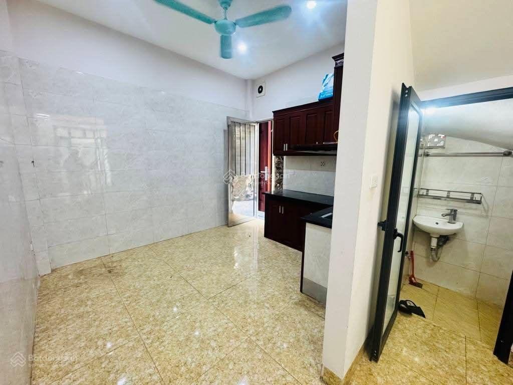 Bán gấp nhà riêng tại an dương vương, 8 tỷ, 35 m2, chính chủ