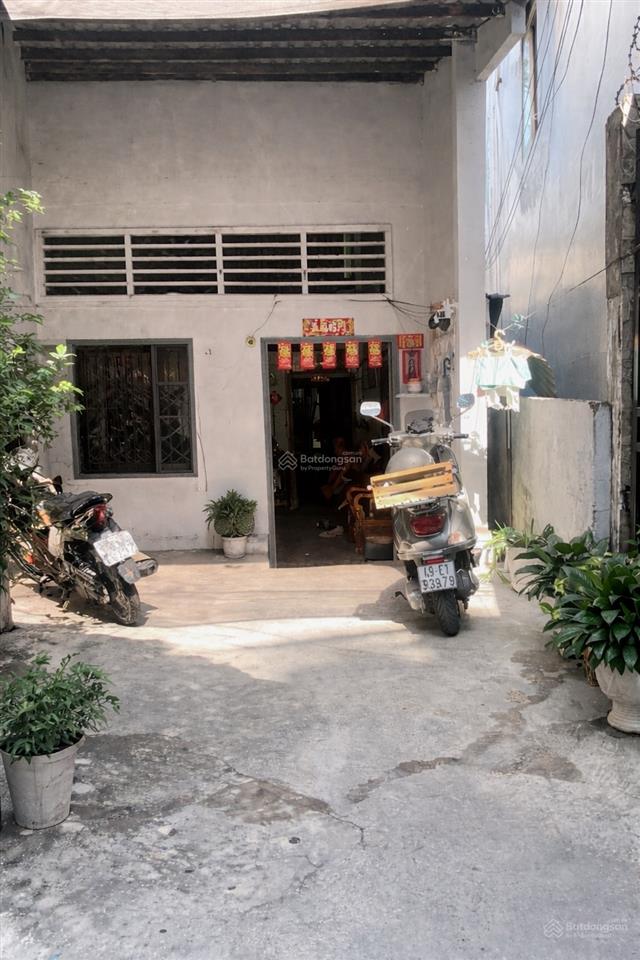 Bán nhà chính chủ lâu năm  gần 200m2 đất  chỉ 7 tỷ nhỉnh