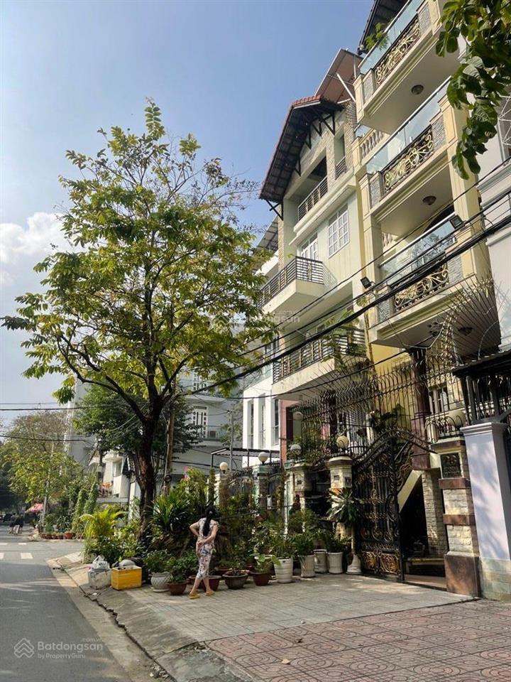 Biệt thự đẳng cấp kdc trung sơn