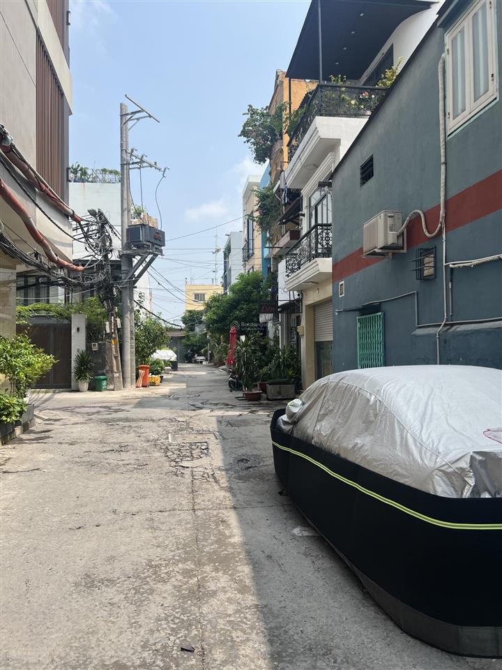 Dương bá trạc 4 x 20 xe hơi vào nhà, gần cầu nguyễn văn cừ