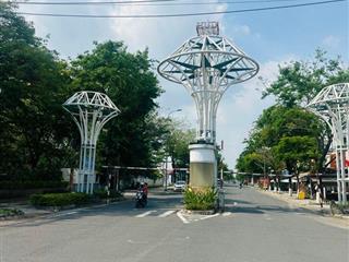 Bán biệt thự song lập kdc đông tăng long, long phước, q9. 320m2, chỉ 72tr/m2.