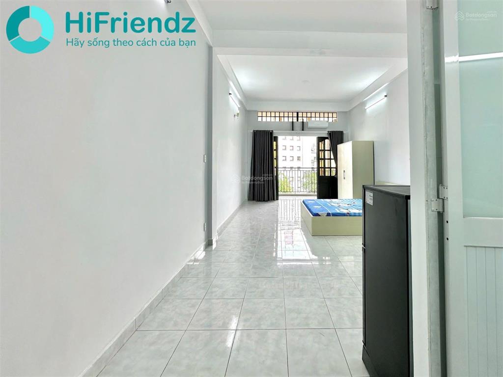 Cho thuê phòng studio ban công 30m2  full nội thất  ngay nguyễn kiệm