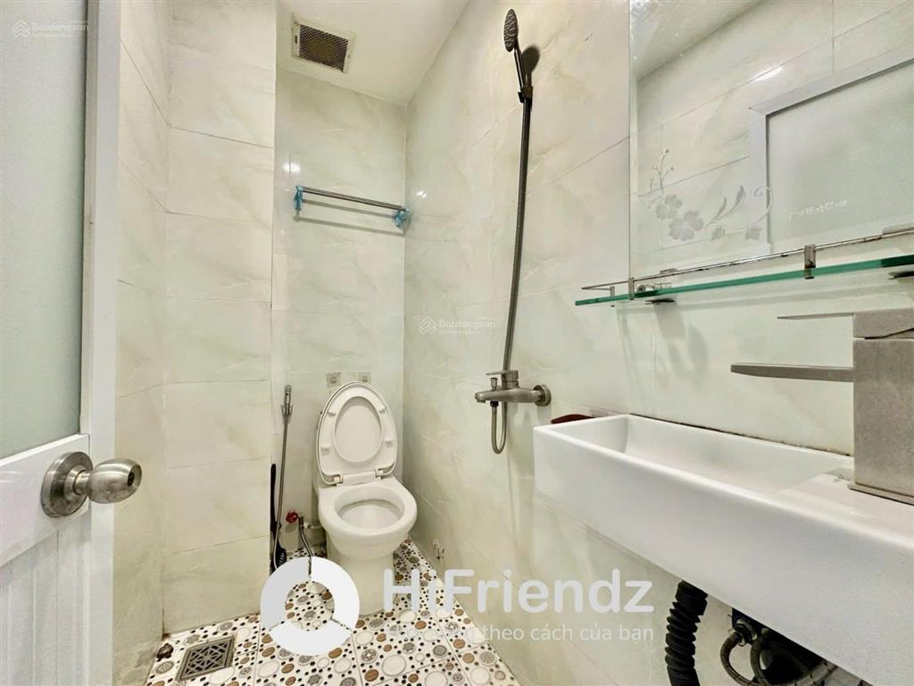 Cho thuê phòng gác ban công tại trần huy liệu, p15, q. phú nhuận, hcm
