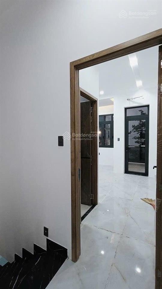 Mình bán nhà đẹp, giá rẻ,đường ô.tô lê quang định, q.bình thạnh, chỉ 9,9 tỷ, alo nhân 0877 737 ***