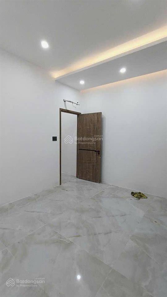 Mình bán nhà đẹp, giá rẻ,đường ô.tô lê quang định, q.bình thạnh, chỉ 9,9 tỷ, alo nhân 0877 737 ***