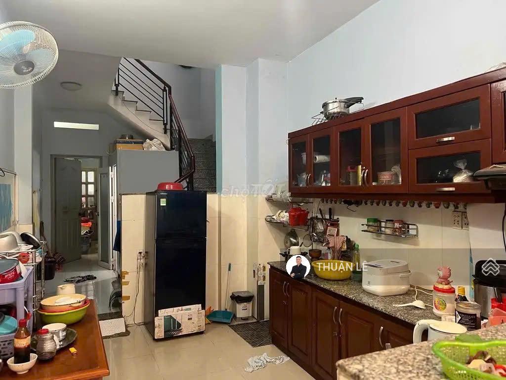 Bán nhà 2mt trước sau, 1 đời chủ 4 tầng (158m2 sàn) hxh hai bà trưng, quận 3. 13tỷ giảm về 10,9tỷ