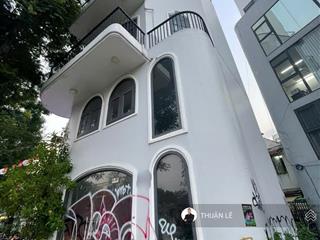 Vị trí độc tôn  toàn cảnh 360 độ. nhà 6tầng, dt~140m2, mặt tiền trường sa no1 quận 1, 14.99 tỷ