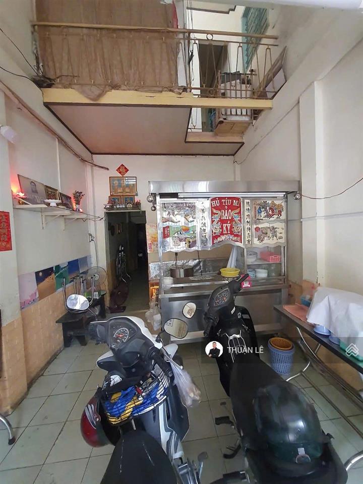 Hạ gấp 5tỷ  bán nhà 2 mặt tiền trước sau ngay masterise bason. dtcn ~75m2. cấp4 tiền xây mới 5tst.