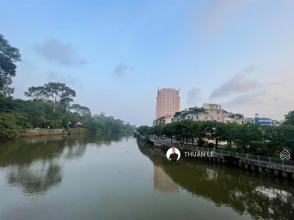 Nhà đất lớn xây chdv, ks, villa, hxh 7m ngô tất tố sát quận 1. ngang to (7,6x36m) ctxd h+7 tầng