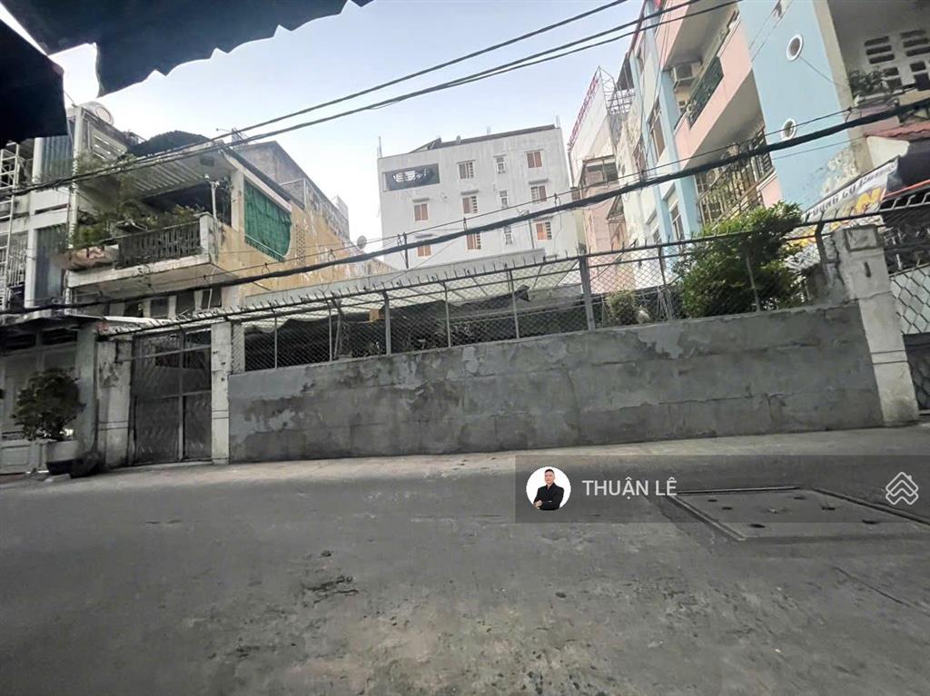 Hiếm thấy! khuôn đất lớn hiếm có 283,1m2(12,5x24m) không lỗi phong thuỷ  cách hàng xanh đúng 200m