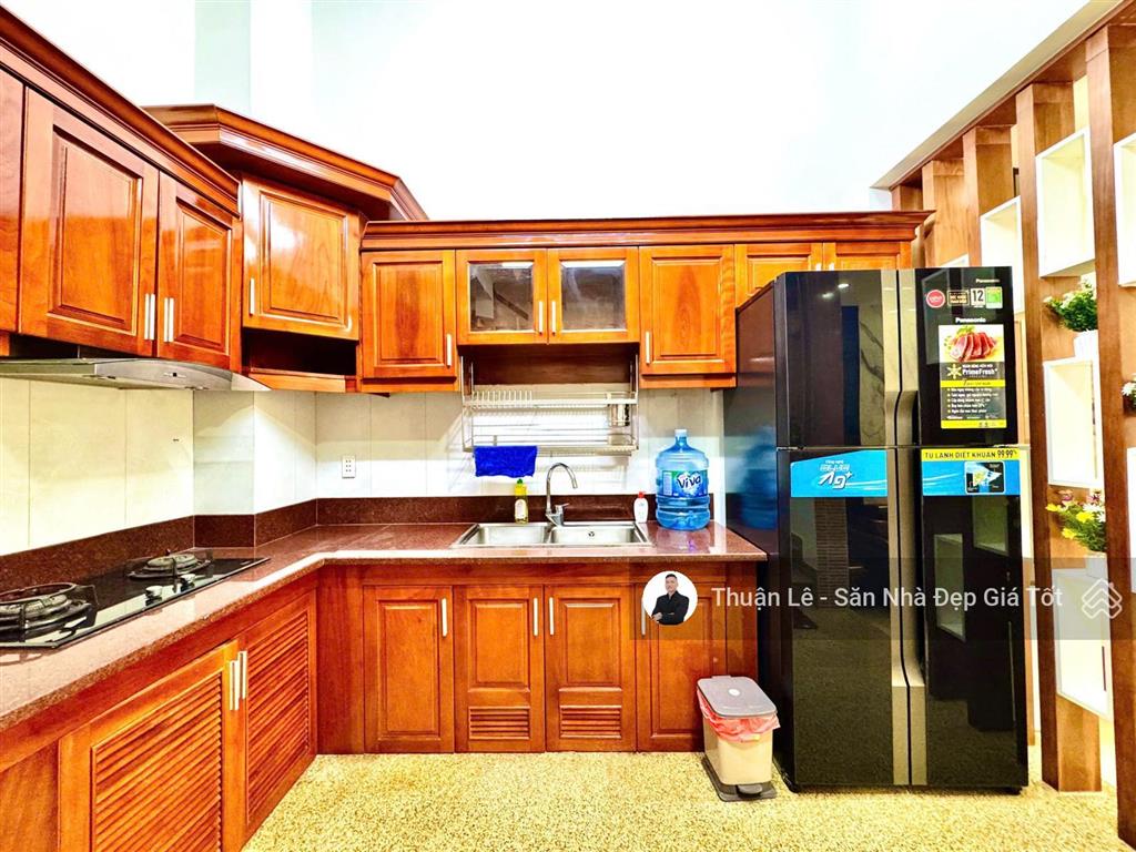 Bán nhà hẻm xe hơi 178/ phan đăng lưu. ngang tốt 4,6 x15m. cn 61,4m3. nhà mới 3 tầng vào ở ngay.