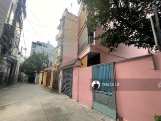 Siêu phẩm ! hxh 7 chỗ sát mặt tiền phan xích long. ngang lớn 8x20m. nhà mới 3 tầng vào ở ngay.