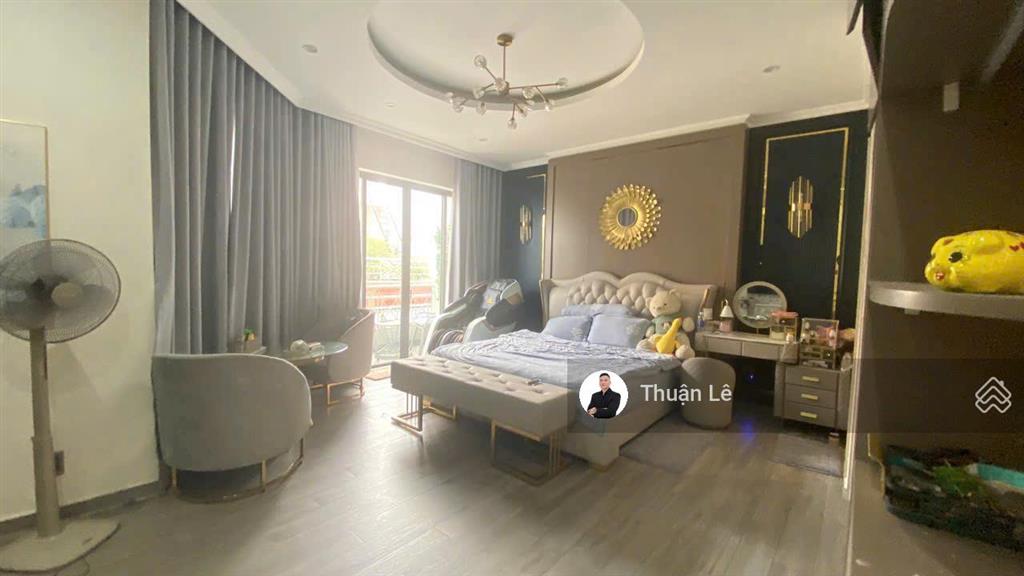 Nhà đẹp! hẻm 8m thông điện biên phủ, ngang đẹp (4,6 x 19m)  nhà 4 tầng. sẵn hdt 48 triệu/tháng