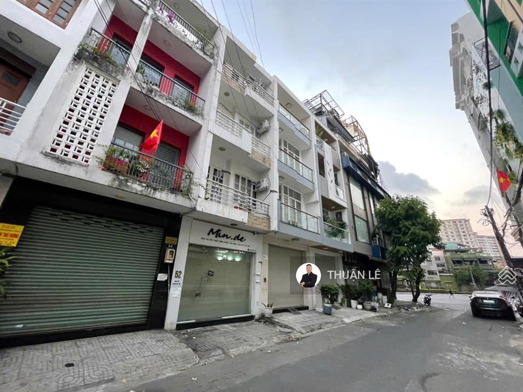 Bán nhà mặt tiền hoa hồng  sát quận 1 (4 x16m) 4tst + 6pn full nội thất. nhà mới  vào ở, kd ngay