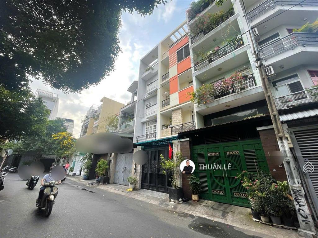 Bán nhà mặt tiền hoàng diệu  phú nhuận. 4 tầng (4x17m)  dts 222m2. nhà mới vào ở ngay