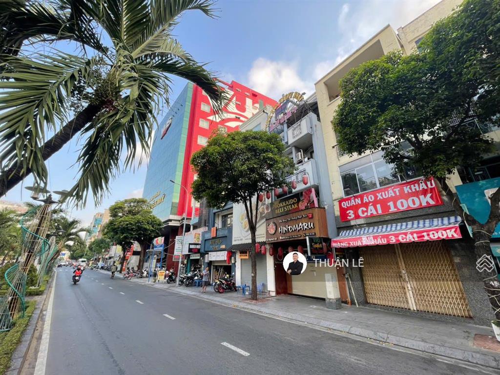 17,5 tỷ có ngay 2 mt phố ẩm thực phan xích long  phú nhuận. ngang đẹp (5m x 10m)nhà 4 tầng ~ 150m2
