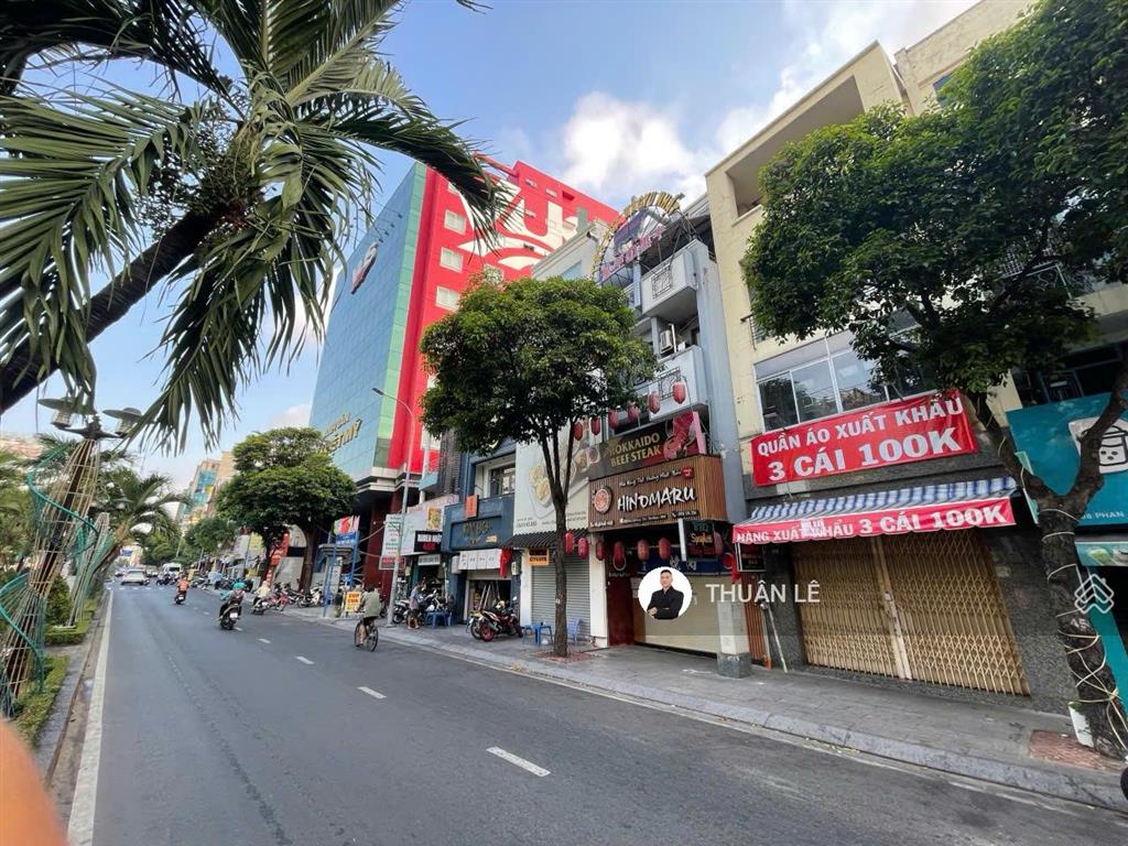 17,5 tỷ có ngay 2 mt phố ẩm thực phan xích long  phú nhuận. ngang đẹp (5m x 10m)nhà 4 tầng ~ 150m2