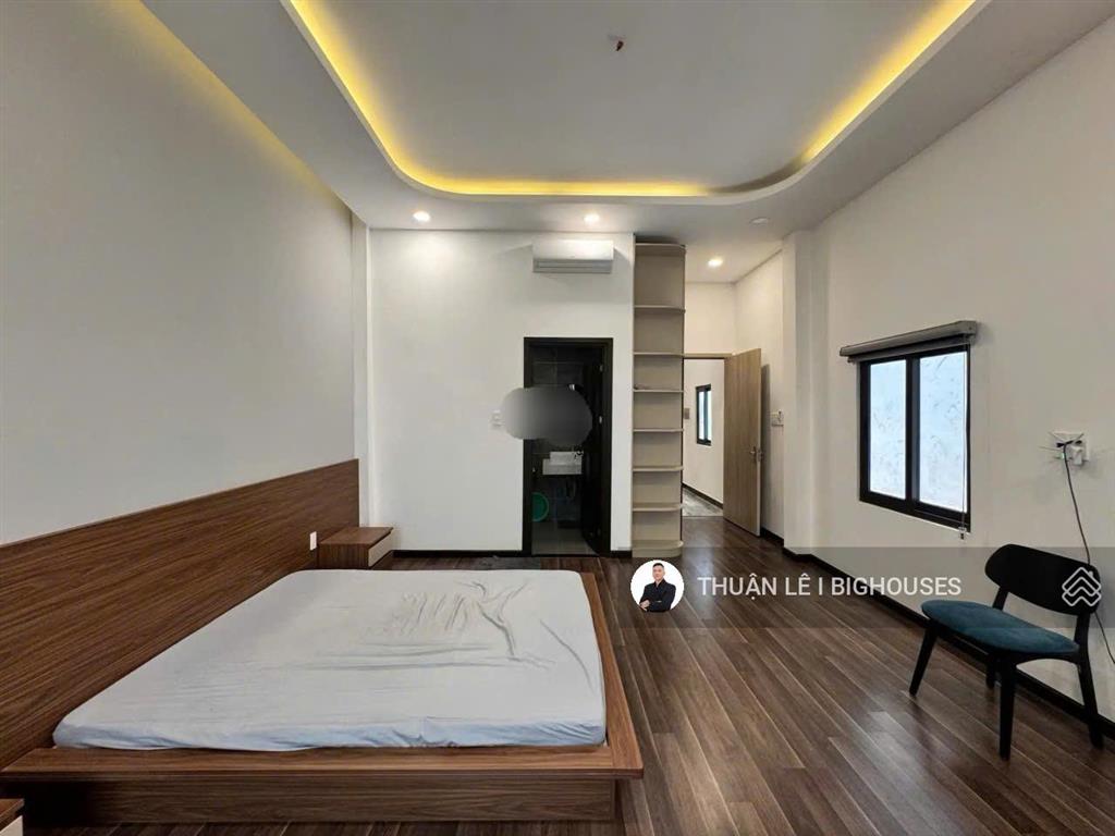Hạ 2 tỷ bán gấp ! nhà mới đẹp 5m x 18m  vào ở ngay. hẻm 236/ điện biên phủ  sát quận 1 , nhà 3tst