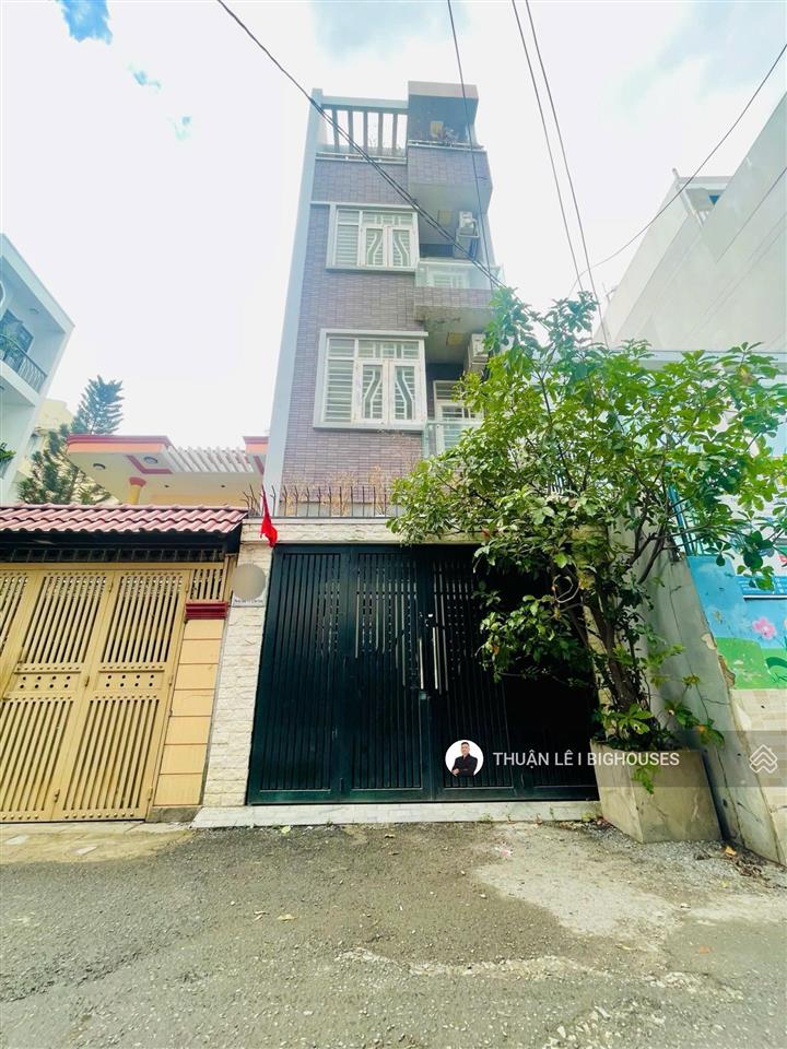 Bán nhà mặt tiền khu đinh tiên hoàng sát đakao, quận 1, 4m x 16m, nhà mới, đẹp 4 tầng / 5 pn lớn