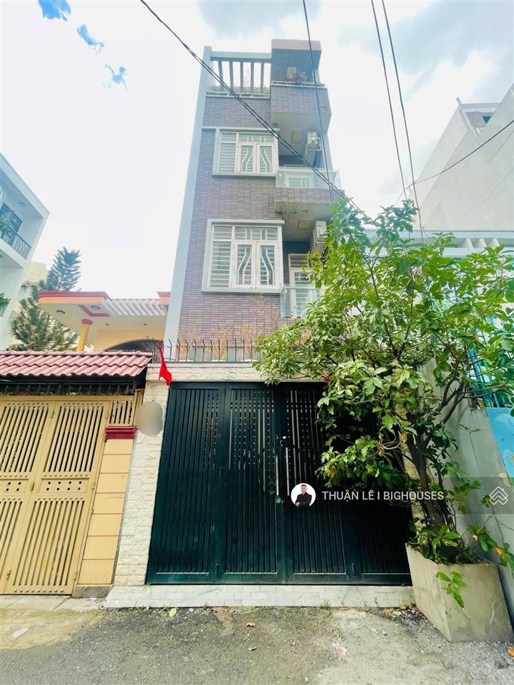 Bán nhà mặt tiền khu đinh tiên hoàng sát đakao, quận 1, 4m x 16m, nhà mới, đẹp 4 tầng / 5 pn lớn