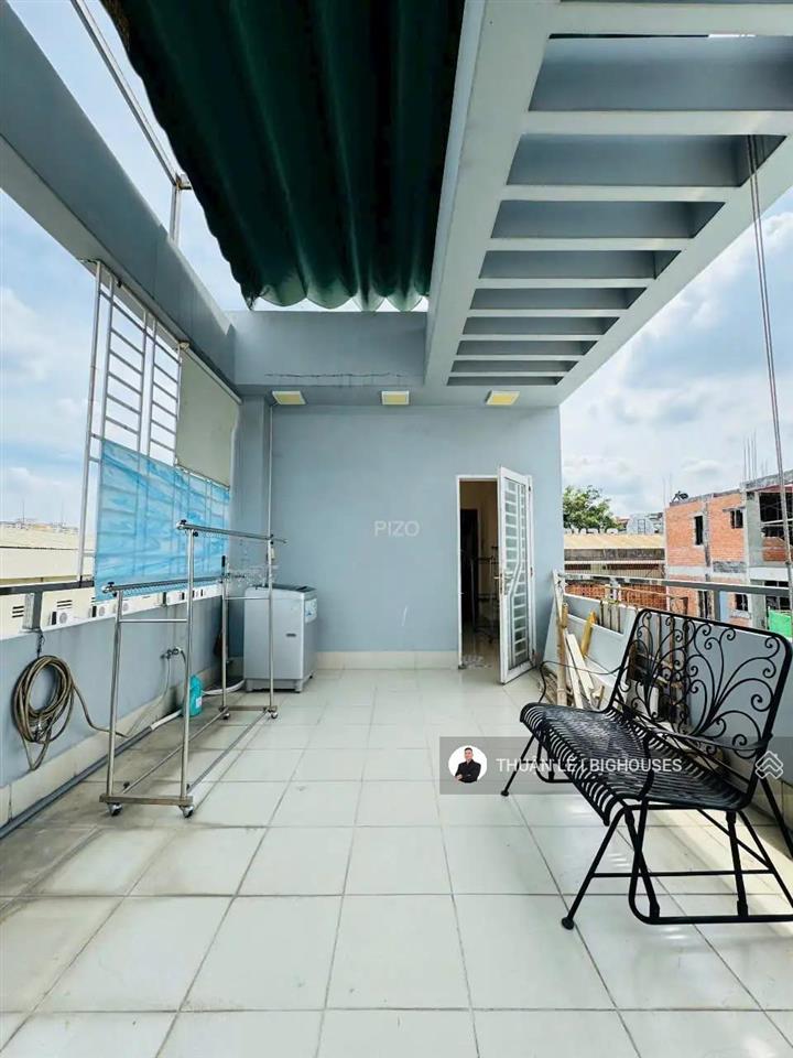 Bán nhà mặt tiền khu đinh tiên hoàng sát đakao, quận 1, 4m x 16m, nhà mới, đẹp 4 tầng / 5 pn lớn