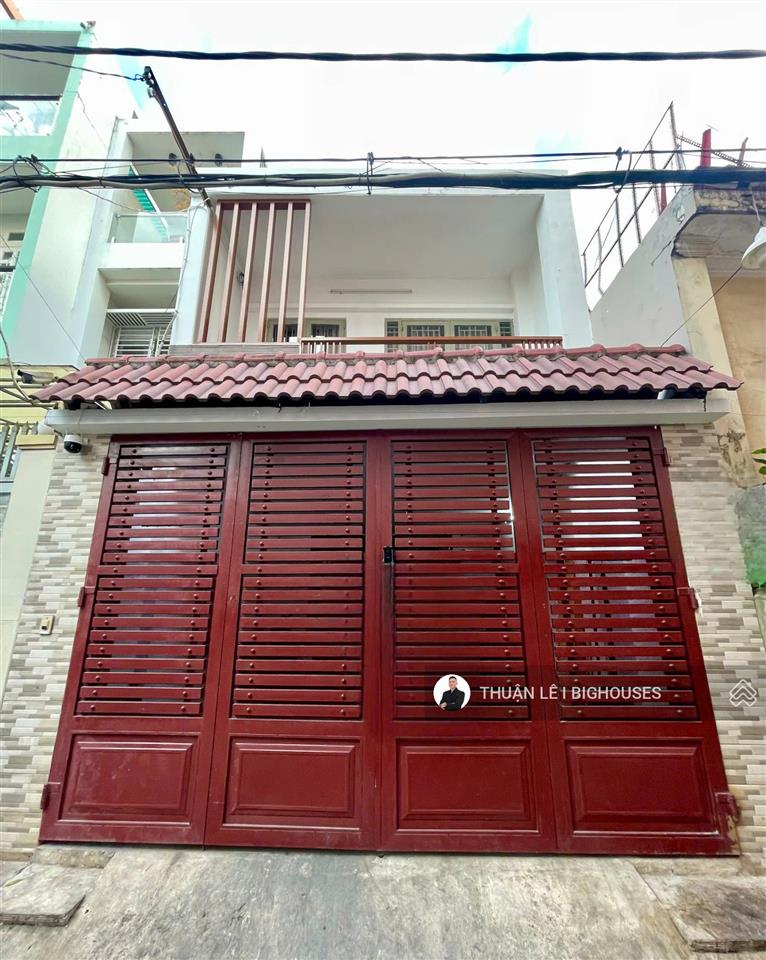 Siêu phẩm (5m x18m) gần ngã tư phú nhuận. hẻm xe hơi thông hoàng văn thụ, 2 tầng tiện xd mới 4tst