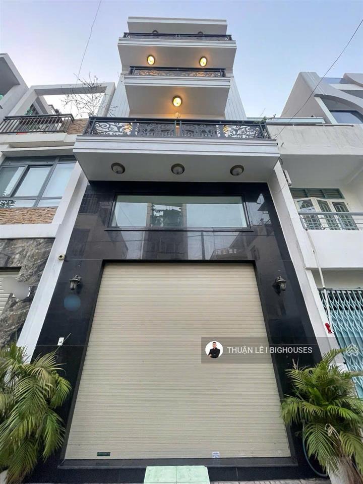 Hxh tránh nhau khu phan xích long. ngang to 5mx15m. nhà 5 tầng + 5pn lớn. nhà mới, đẹp vào ở ngay