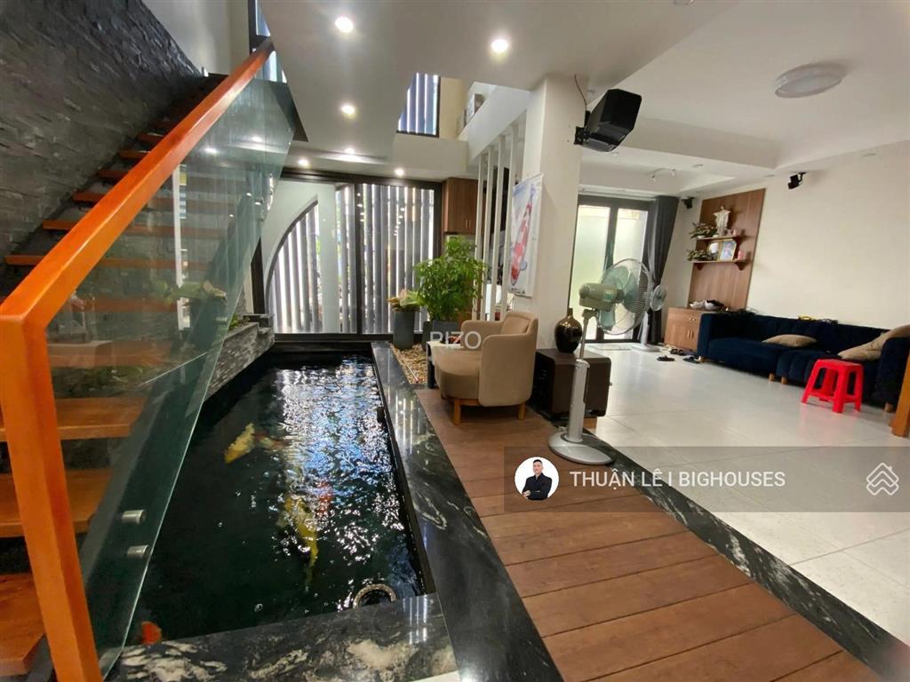 Có thang máy! hxh 6m! nhà mới, đẹp vào ở ngay. ngang lớn (7,5m x 15m) 5 tầng + hồ bơi. 20tỷ về 15tỷ
