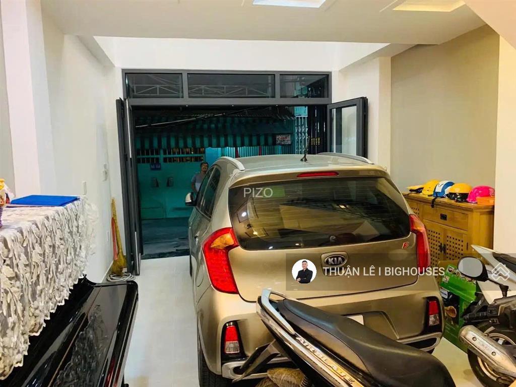 Bán nhà 5 tầng (4mx12m) dts ~200m2. hxh 5m đường trần quang khải thông hoàng sa. sẵn hđt 42tr/tháng