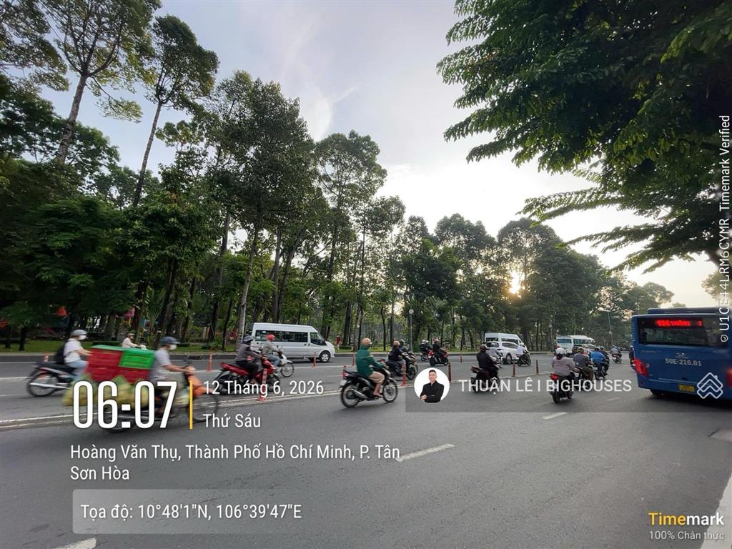 Cấp 4 (12,85m x 20m) tiện xây building vp, villa, sát công viên hoàng văn thụ. ctxd hầm+8tầng+mct