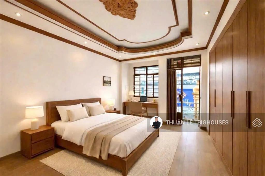 Bán nhà mtkd 5tầng ~300m2 sàn xd. dt(3,8mx20m) góc lê quang định & nguyễn văn đậu. dt thực tế 75m2