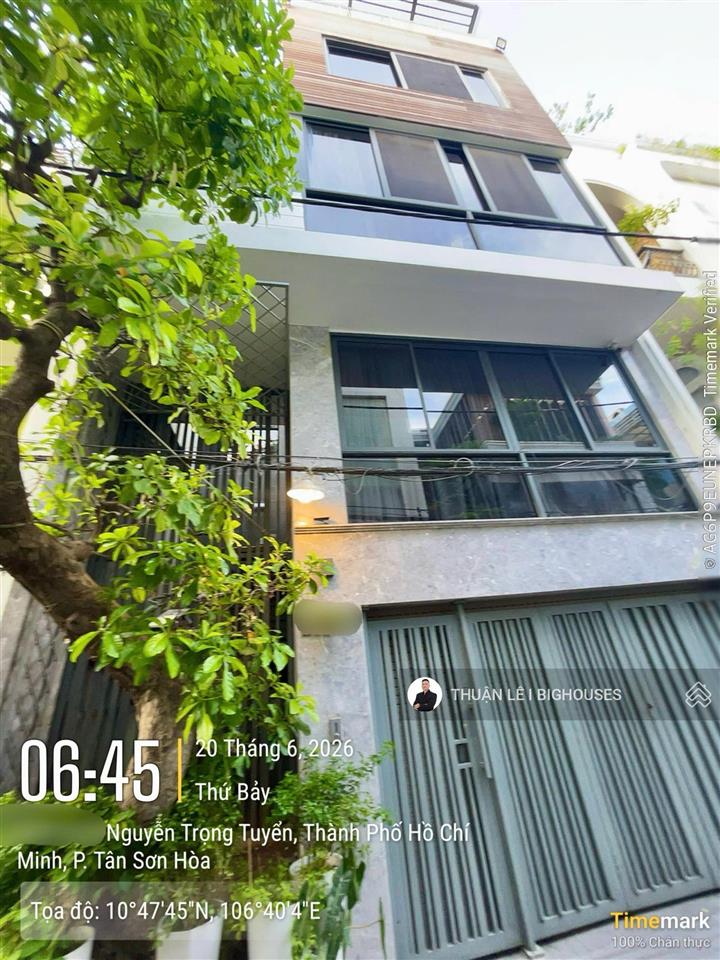 Nhà đẹp  khu villa. hẻm 6m nguyễn trọng tuyển. ngang lớn 7,5m x 12m. nhà 4 tầng st/6pn + gara lớn