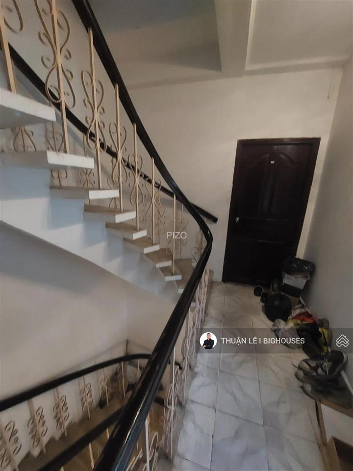 Bán nhà góc 2 mặt tiền khu huỳnh văn bánh, phú nhuận (5mx16m) thực tế 80m2. 4 tầng. hđt 50tr/tháng