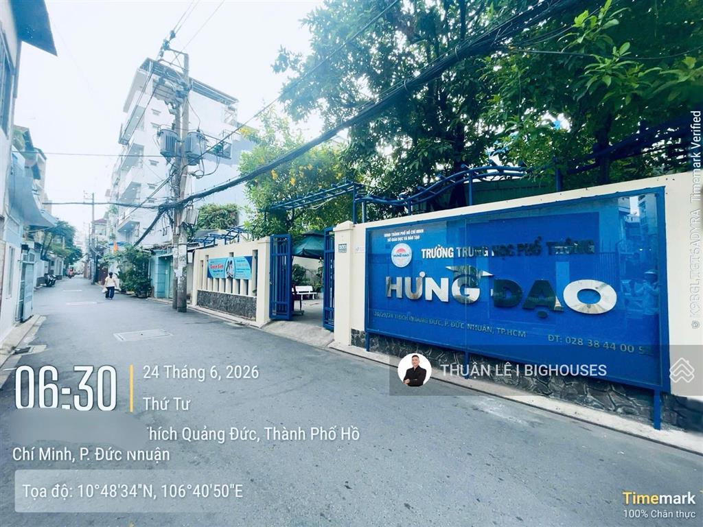 Nhà phú nhuận  ngang hiếm 6m x 22m. hxh 6m đường thích quảng đức, nhà mới, đẹp 3 tầng vào ở ngay