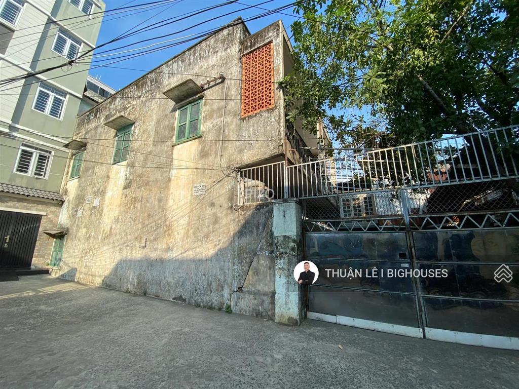 Bán khuôn đất lớn hiếm có (16m x 25m, 377,5m2) phố nhật  đường phạm viết chánh, sát bến nghé, q1