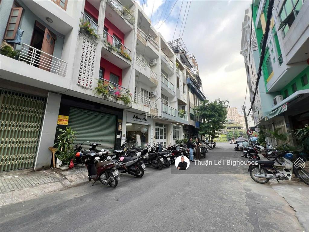 Bán nhà mặt tiền hoa hồng  sát tân định, quận 1 (4m x16m) 4tst + 6pn full nội thất. vào ở, kd ngay