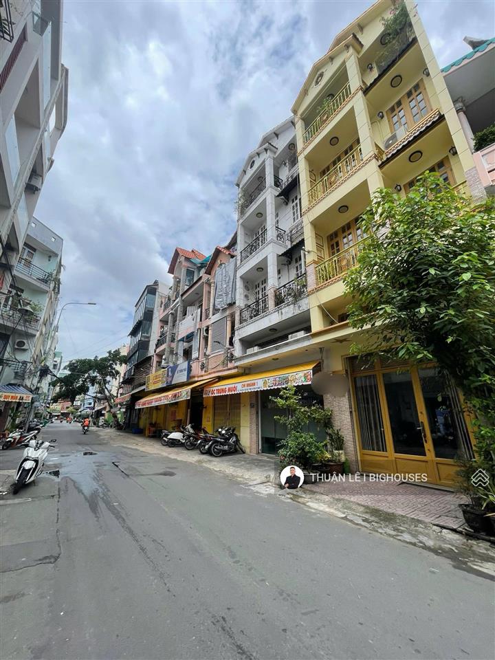 Bán nhà mặt tiền hoa sữa, sát phan xích long, phú nhuận (5m x 14m), 5 tầng ~300m2 sàn, vào ở ngay