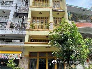 Bán nhà mặt tiền hoa sữa, sát phan xích long, phú nhuận (5m x 14m), 5 tầng ~300m2 sàn, vào ở ngay