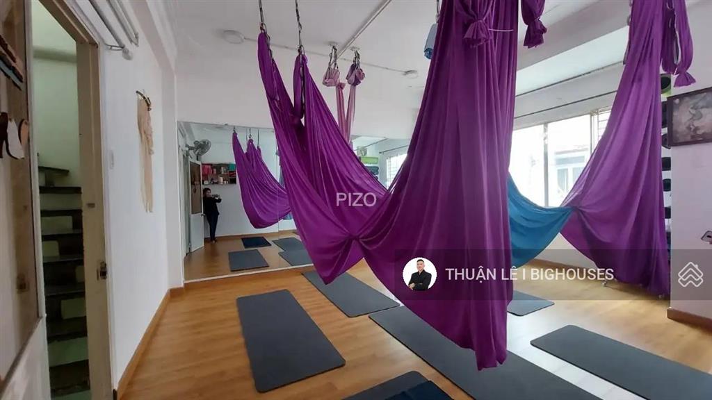 Cho thuê nhà 4 tầng (5mx10m ~250m2 sàn) + số 10c2 nguyễn thị minh khai, ngay truyền hình htv hcm