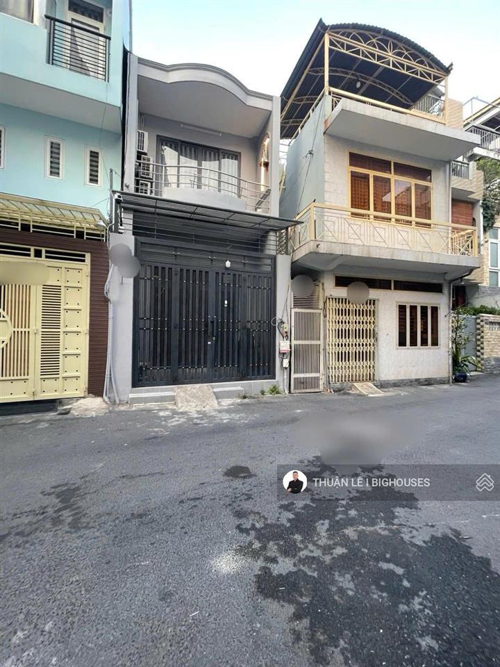 Bán nhà ngang 4,5m hxh 8m lý chính thắng thông hai bà trưng, quận 3. nhà đẹp 4pn lớn  vào ở ngay