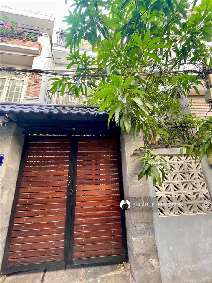 Hiếm! nhà mới đẹp vào ở ngay. hẻm 10m điện biên phủ  sát quận 1 (4,5mx18m), 3 tầng/6pn. 12,5 tỷ tl