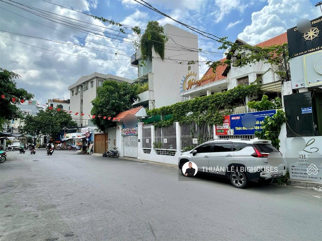 Bán nhà mặt phố, ngang 4,7m. trần kế xương, sát phan đăng lưu. 4 tầng/6pn + vị trí đẹp, hiếm thấy