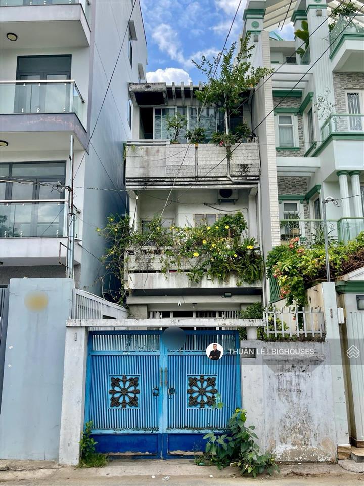 Bán nhà mặt phố, ngang 4,7m. trần kế xương, sát phan đăng lưu. 4 tầng/6pn + vị trí đẹp, hiếm thấy