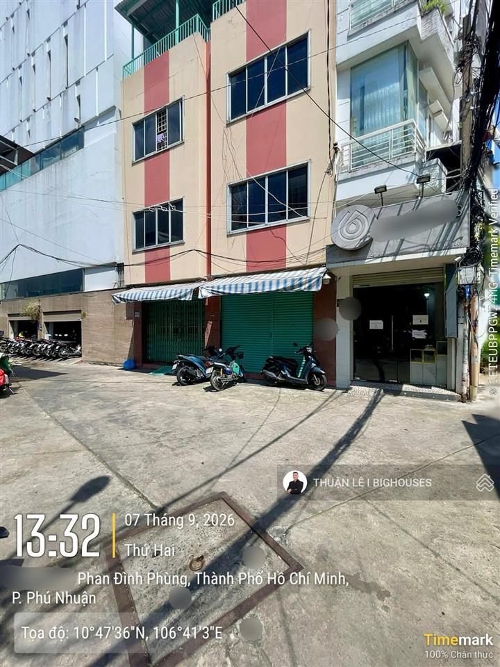 Hxh phan đình phùng, sát vách q.3 ngang 8m, cn 104m2  cấp 4 tiện xây mới chdv, nhà ở. ctxd 4tầng