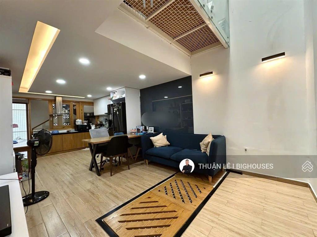 Hẻm 6m trần quang diệu & lê văn sỹ, quận 3, (5m x 15m), nhà 3tầng vuông vức. 17tỷ về 15,5tỷ bán gấp